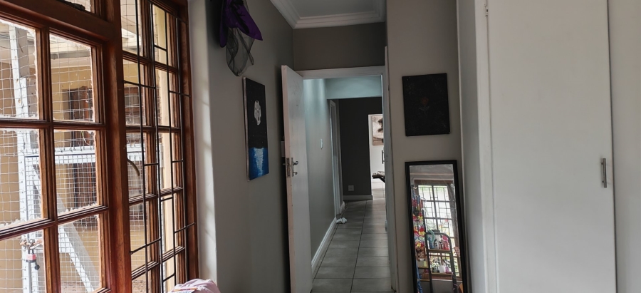 7 Bedroom Property for Sale in Dana Bay Western Cape